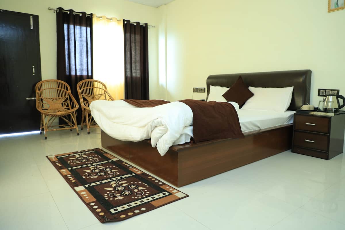 Deluxe Room | Free WiFi