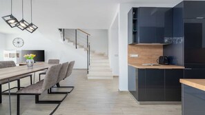 Fridge, microwave, oven, dishwasher