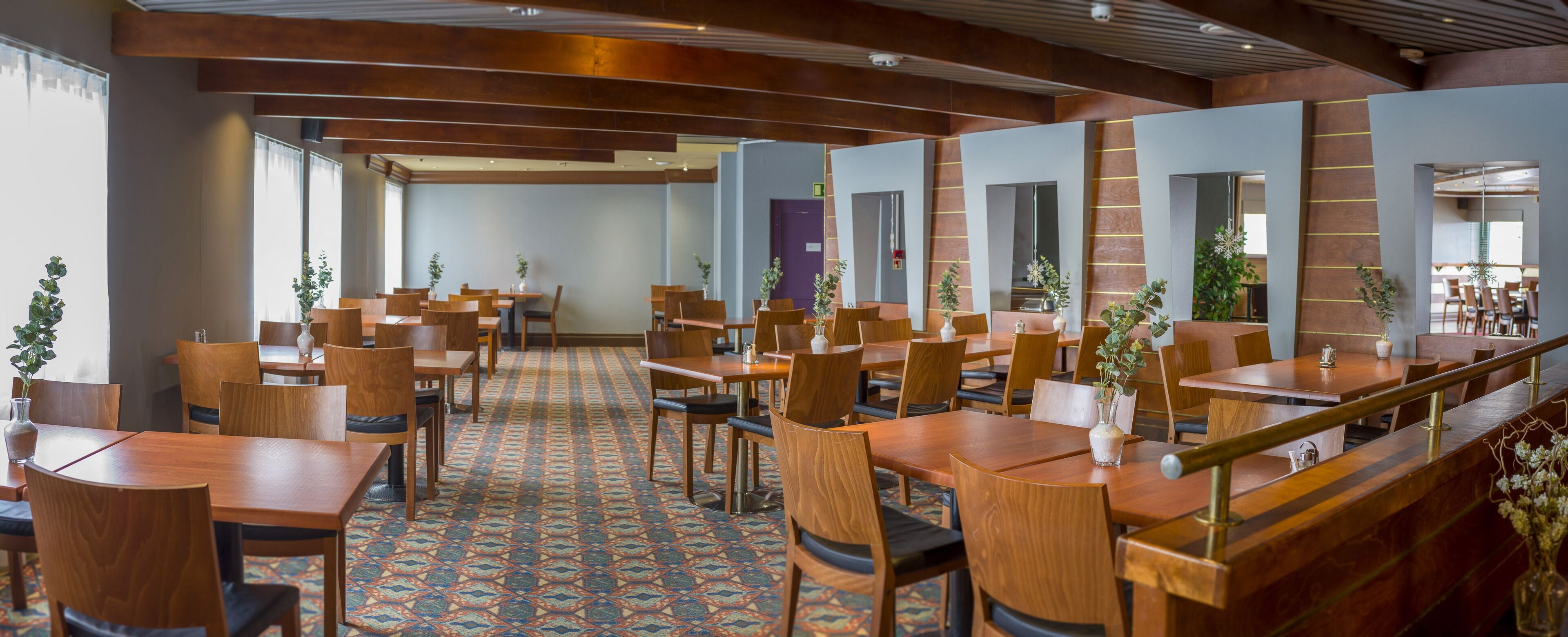 Daily buffet breakfast (EUR 12 per person)