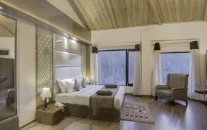 Decoración personalizada, muebles diferentes y escritorio