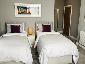 Blackout drapes, free WiFi - Hillrise Portrush (Portrush)