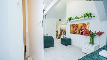 Apartamento familiar | 1 dormitorio, cortinas opacas, tabla de planchar con plancha