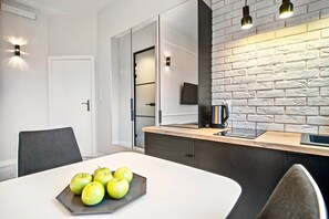Comfort Studio Suite | Private kitchenette