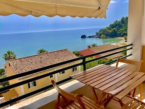 Appartement, 2 slaapkamers, uitzicht op zee | Balkon