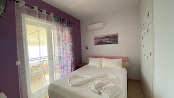 Apartamento, 2 habitaciones, vistas al mar | 2 dormitorios, caja fuerte, cunas (de pago) y wifi gratis