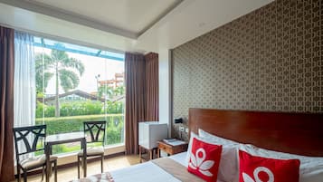 Desk, rollaway beds, free WiFi, bed sheets