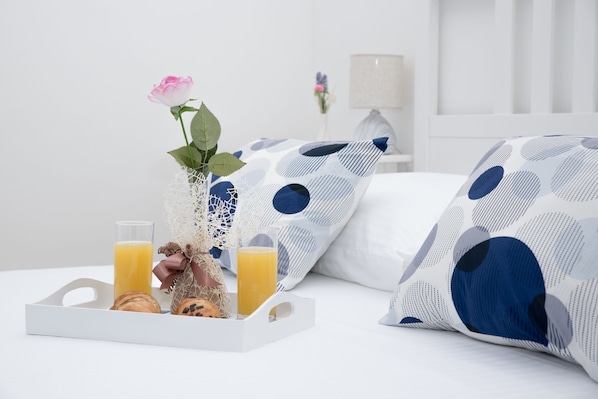 Desk, blackout curtains, free WiFi, bed sheets