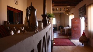 Interior entrance - DUNEHOUSE (Taouz)