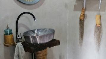Shower, rainfall showerhead, towels