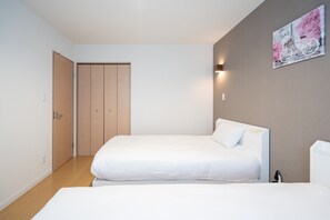 Comfort Condo, 2 Bedrooms (B)