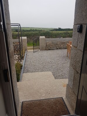 Property entrance - BURNEWHALL HOUSE (Penzance)