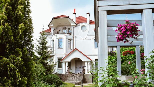 Front of property - Bortnichi House (Kyiv)