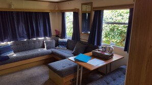Lodge | Living area | Flat-screen TV - Retreat at Burnewhall (Penzance)