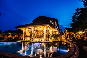 Front of property - evening/night