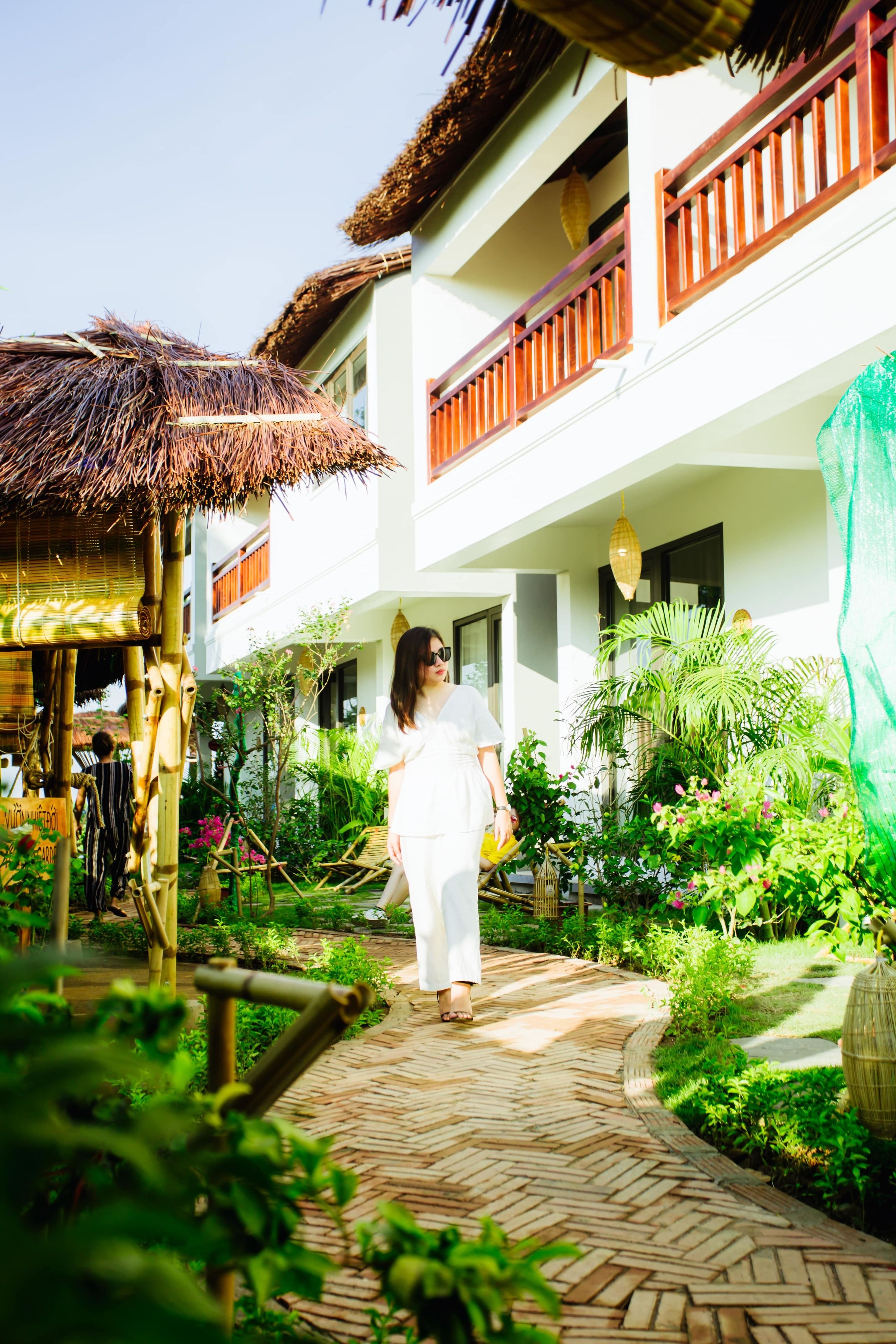 superior double room, garden view | courtyard view