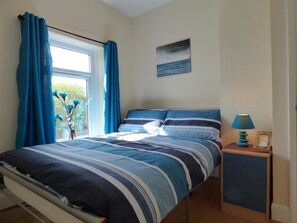 Hus – comfort, 3 soverom (Sleeps 7) | Lydisolert, strykejern/-brett, wi-fi (inkludert) og sengetøy