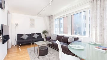 Family Apartment | Living area | Flat-screen TV