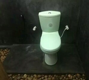 シャワー、バスアメニティ (無料)