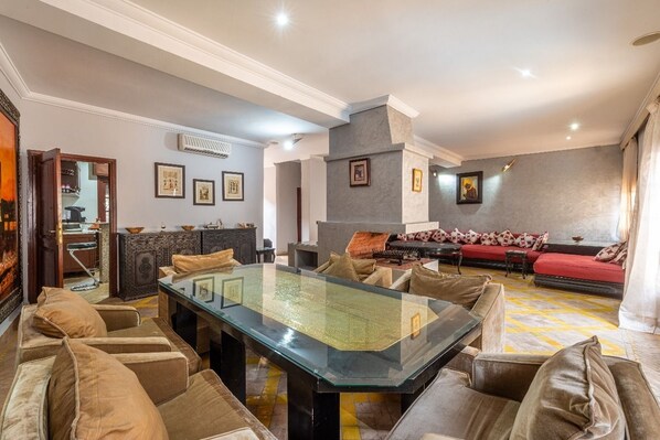 Villa, 3 Bedrooms | Living area | Flat-screen TV - Private Villa In Center (Marrakech)