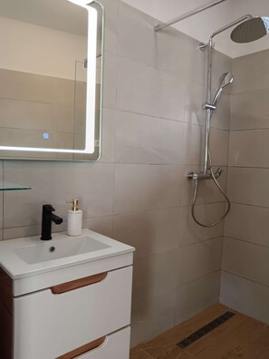 Ferienhaus | Badezimmer