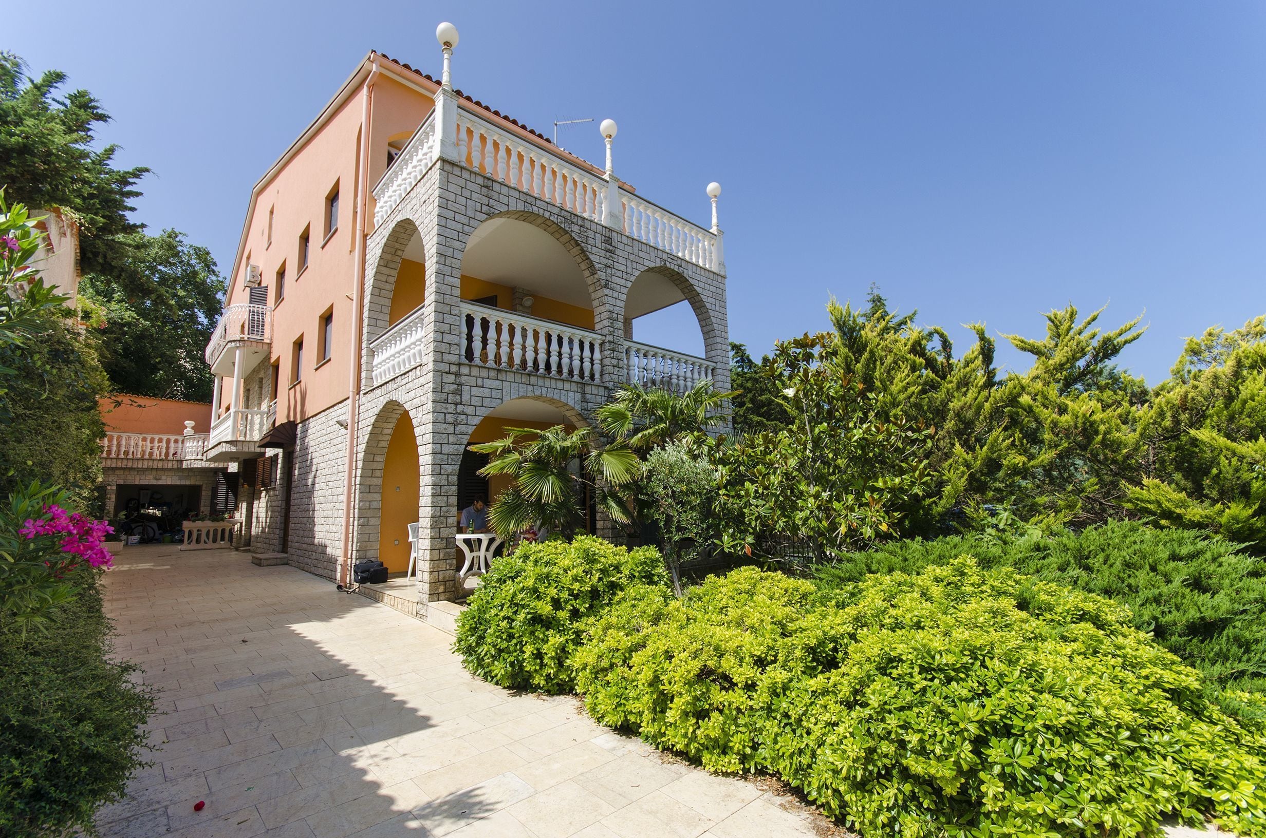 Rakennuksen muotoilu