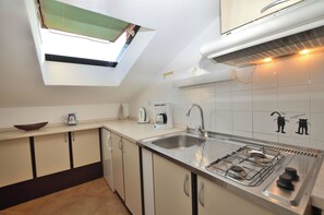 Apartment (A2) | Private kitchen