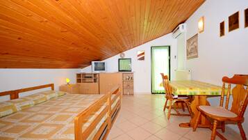4 camere, Wi-Fi gratuito