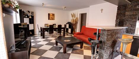 Leilighet (A1) | Oppholdsrom | DVD-spiller