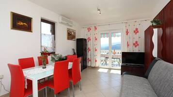 Apartment (A1) | Living room