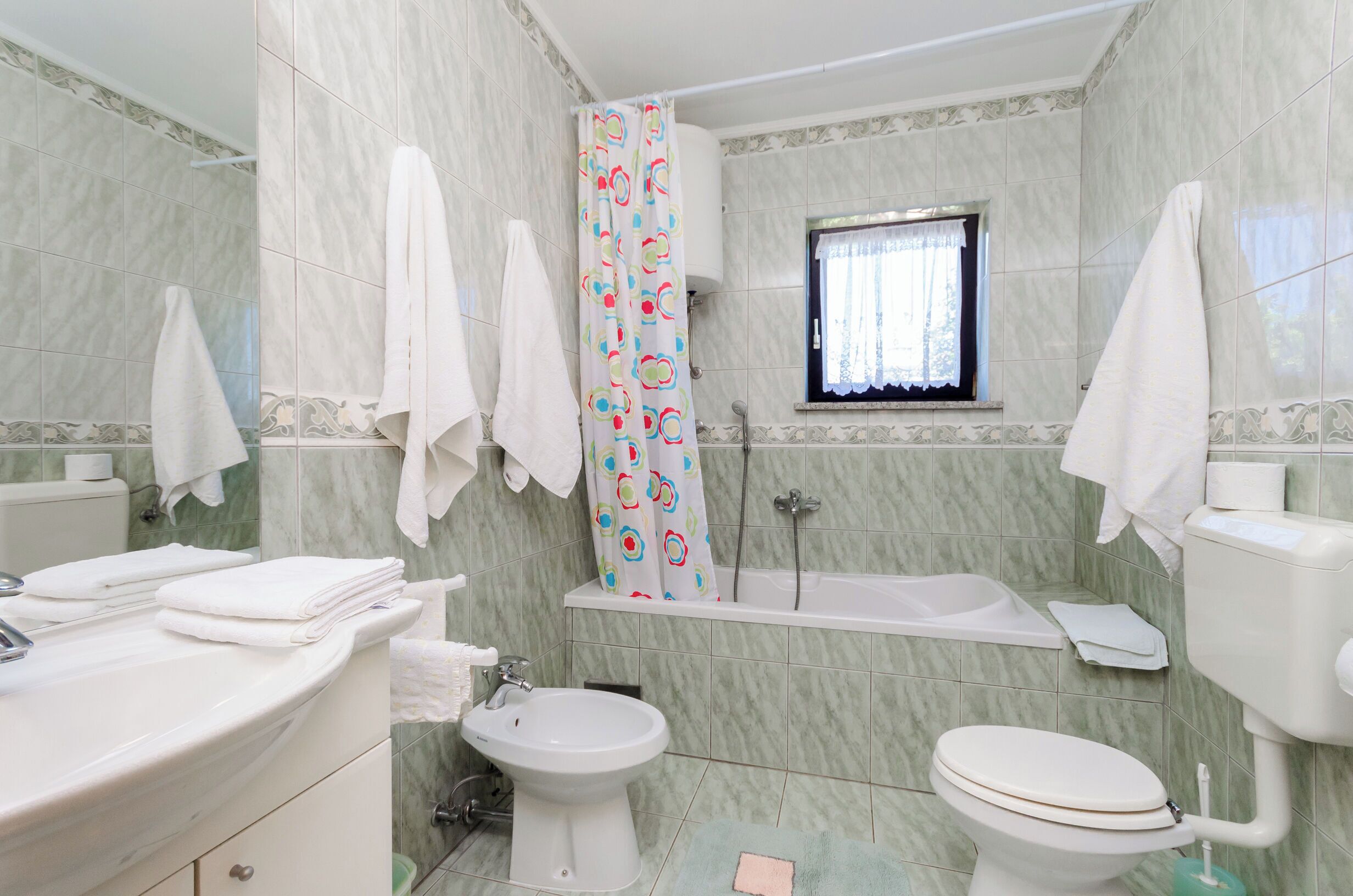 Apartment (A1) | Badezimmer | Badewanne