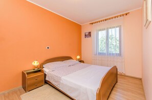 Apartment (A1) | 3 bedrooms, free WiFi - Apartments Marija (Umag)