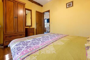 Casa | 2 habitaciones, wifi gratis y ropa de cama 