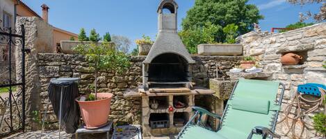BBQ/picnic area