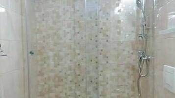 Apartment (A2) | Bathroom
