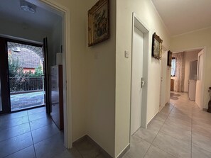 Căn hộ (A1) | Hành lang