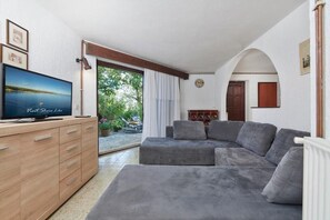 Apartment (A1) | Living room