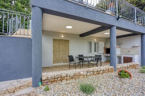 Grill-/Picknickplatz