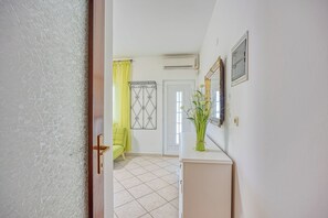 Apartment (A1) | Hallway