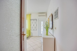 Apartment (A1) | Hallway