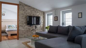 Apartment (A6) | Living room