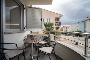 Apartment (A3) | Balcony