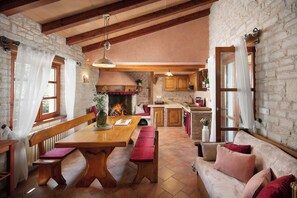 Private kitchen - Apartment Antonia (Novigrad)
