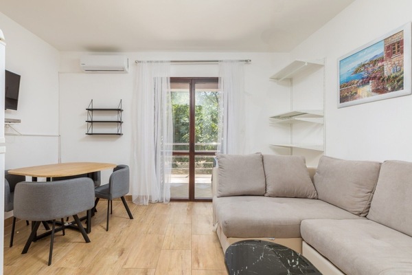 Apartment (A5) | Living room
