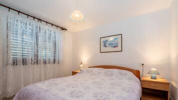 4 bedrooms, free WiFi