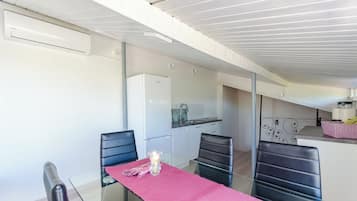 Apartment (A2) | Private kitchen