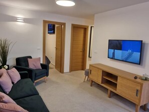 Apartment (A2) | Living room