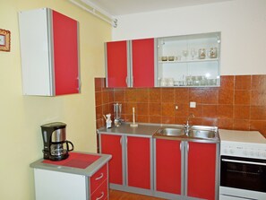 Private kitchen - Apartments Elide (Labin)
