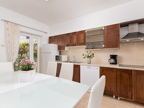 Apartment (A1) | Private kitchen
