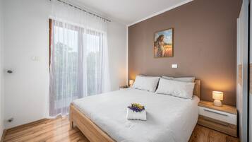 8 bedrooms, free WiFi