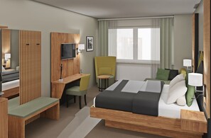 Hypo-allergenic bedding, in-room safe, desk, blackout drapes